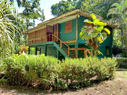 playa-zancudo-one-acre-beach-home