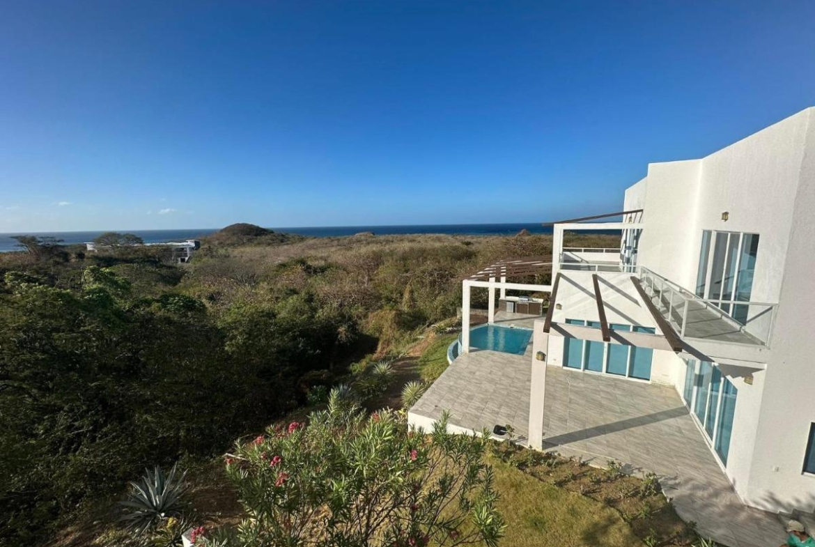 surf-ranch-popoyo