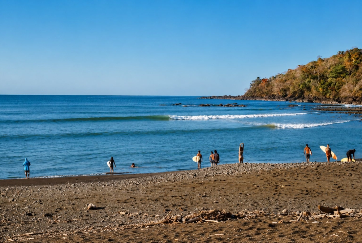 el-ranchito-surf-camp-school-panama-for-sale