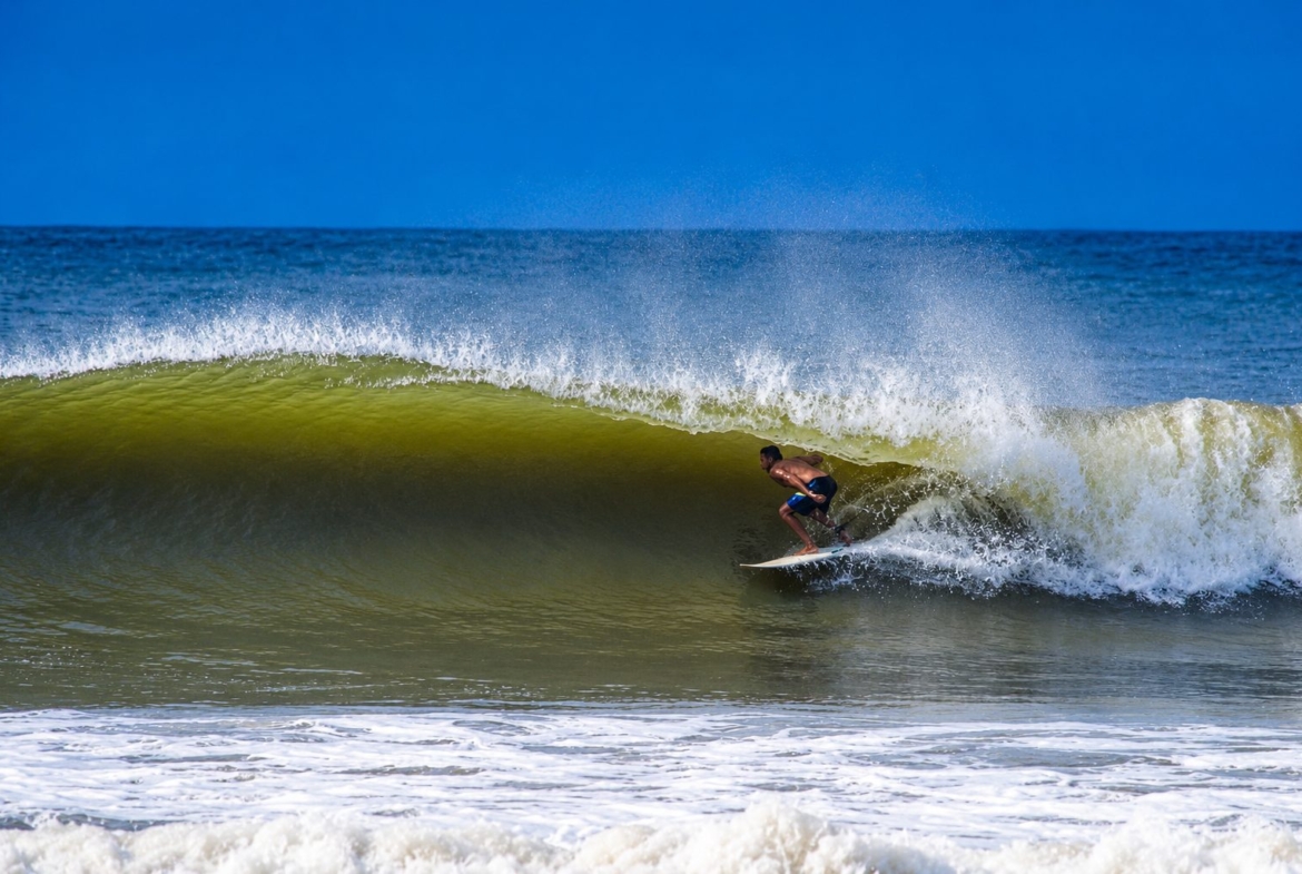 el-ranchito-surf-camp-school-panama-for-sale
