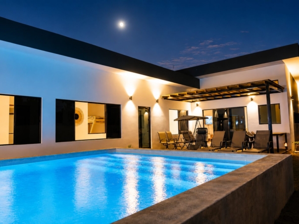 income-producing-villa-with-3-independent-beach-homes-for-sale