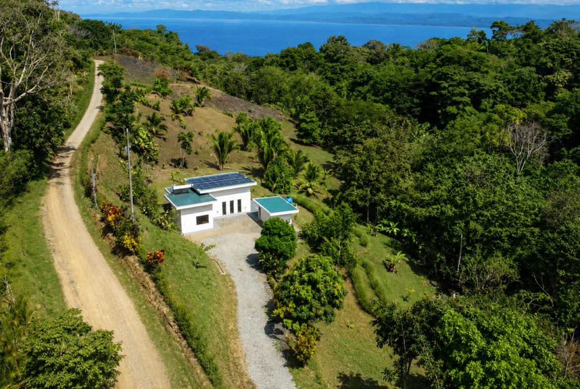 modern-solar-powered-home-for-sale-pavones-costa-rica