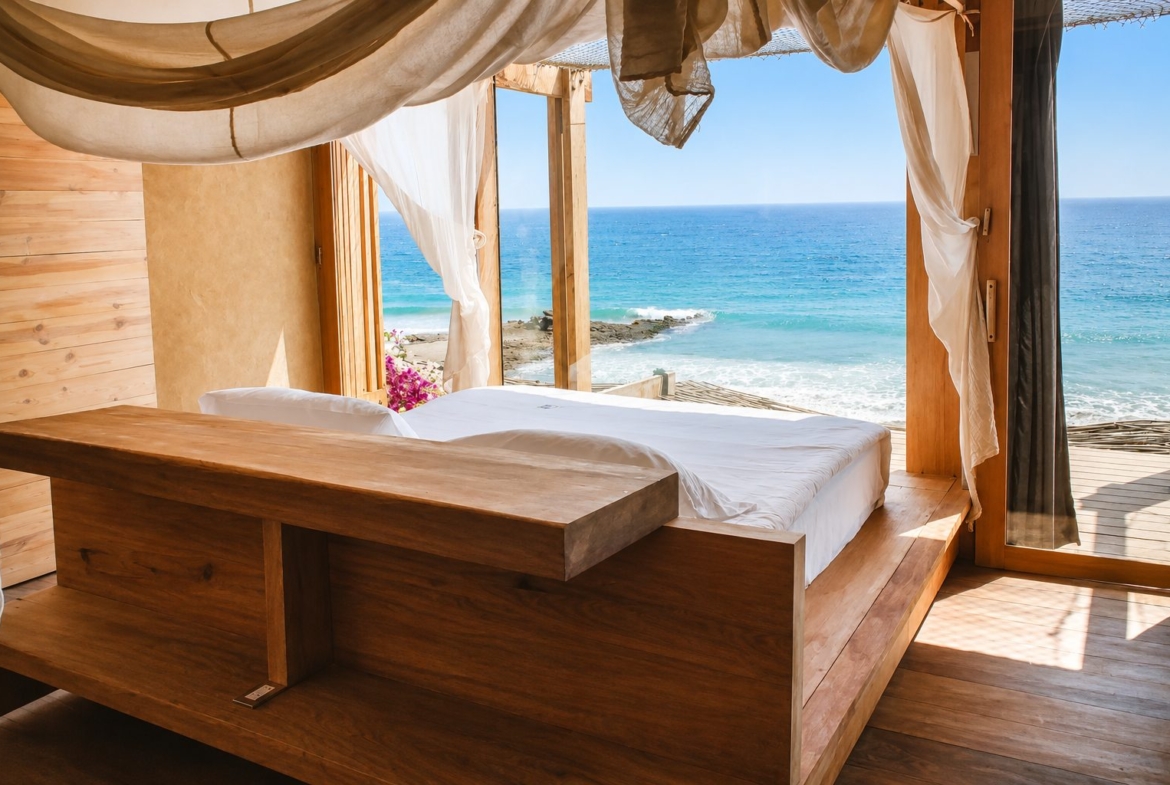 oceanfront-boutique-surf-hotel-for-sale-mancora-peru