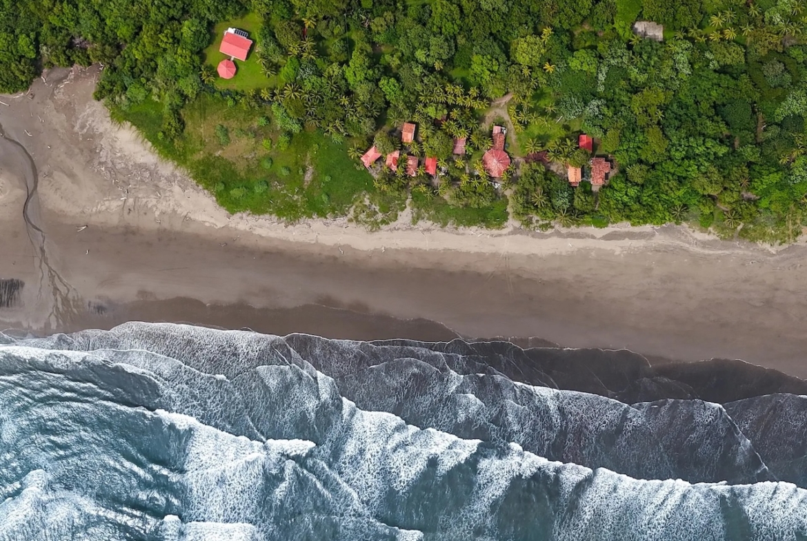 beachfront-surf-resort-investment-nicaragua