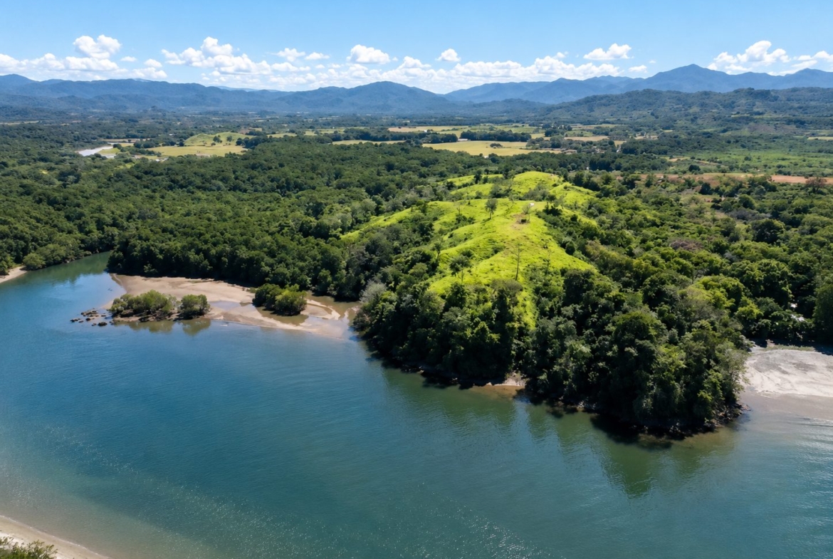 20-hectare-oceanfront-development-parcel-in-mariato-panama