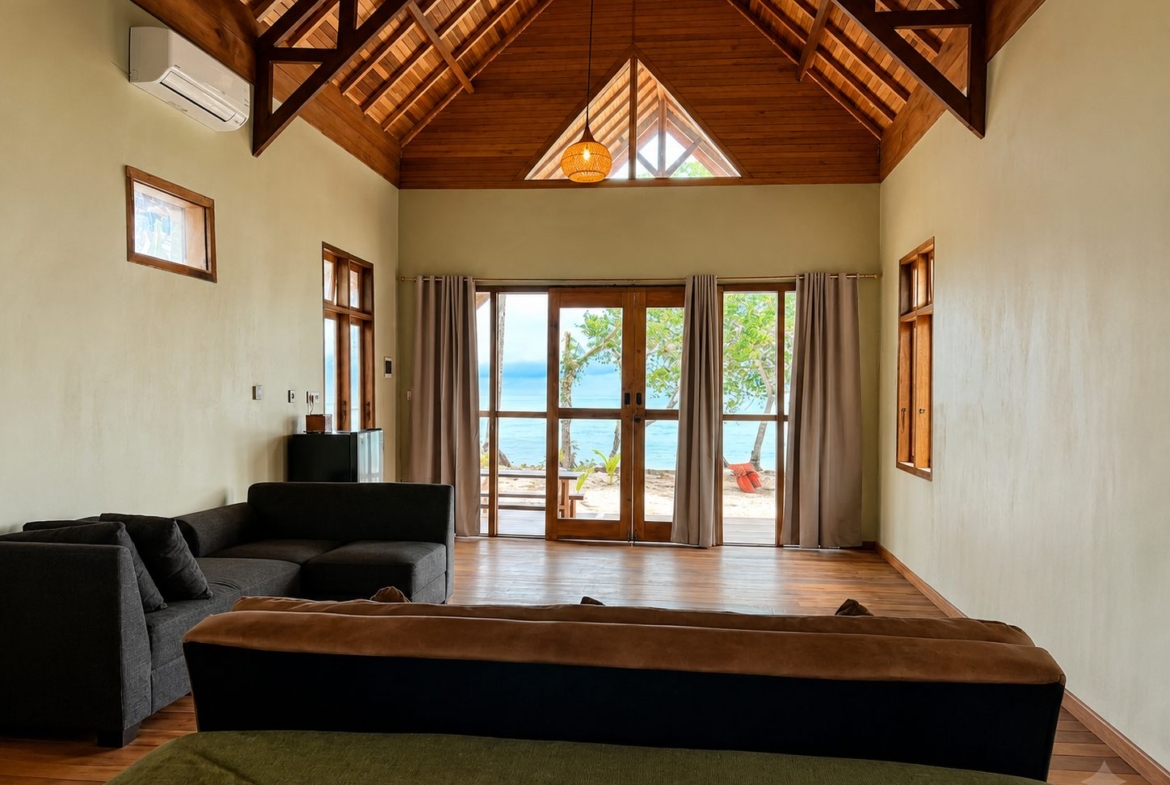 sunrise-point-villa-resort-mentawai-for-sale