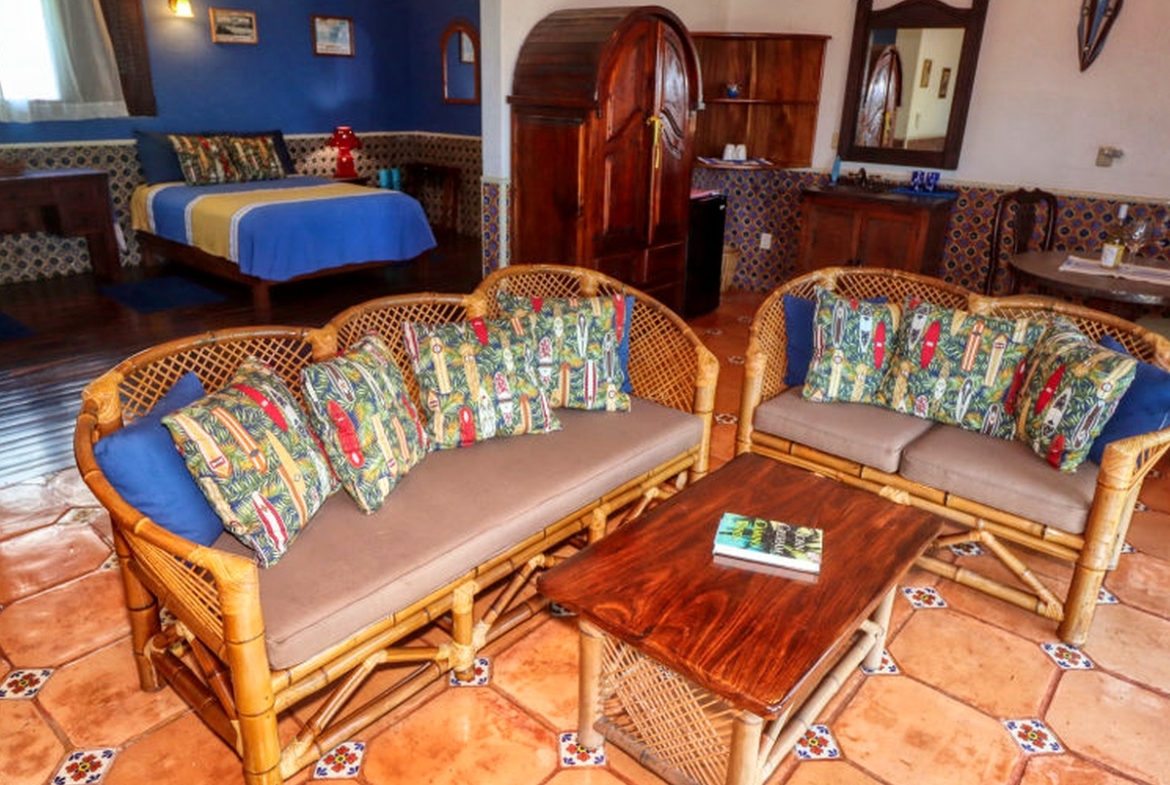 Villa de las Olas-La-Saladita-Mexico