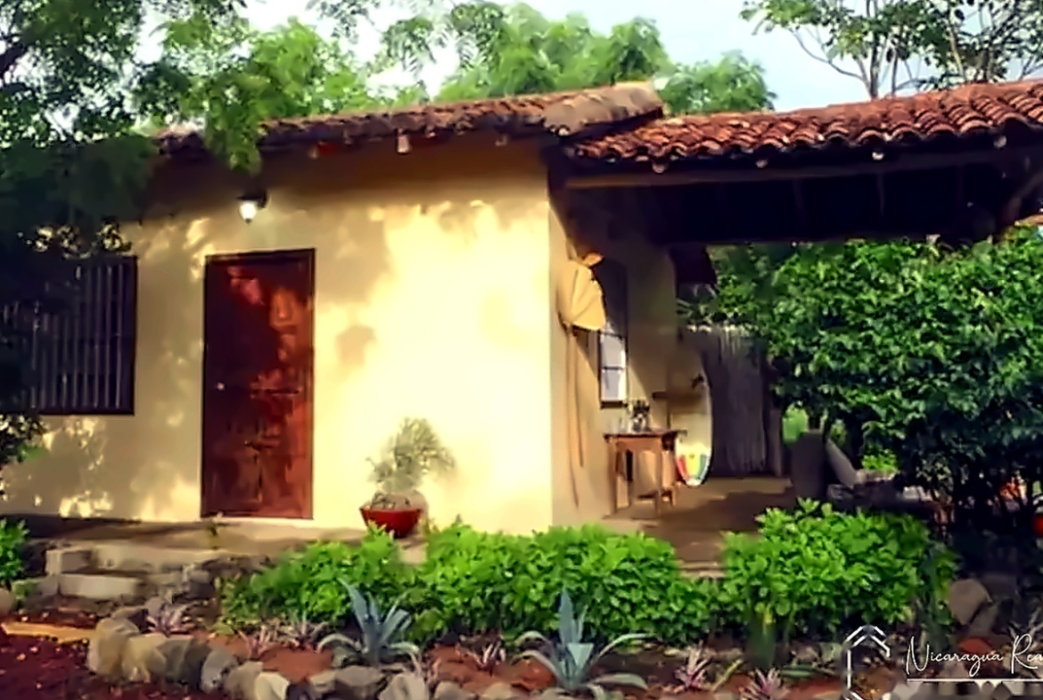 popoyo-casitas-for-sale-playa-guasacate