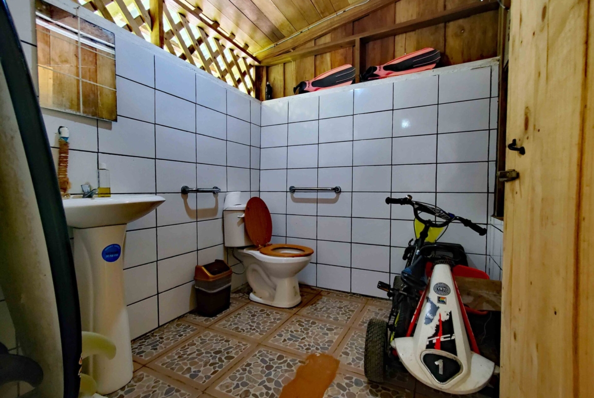 pavones-costa-rica-beach-home-for-sale-near-legendary-surf