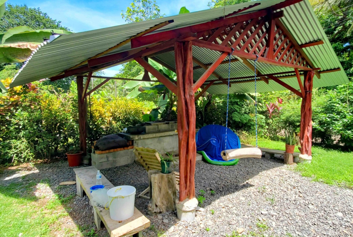pavones-costa-rica-beach-home-for-sale-near-legendary-surf