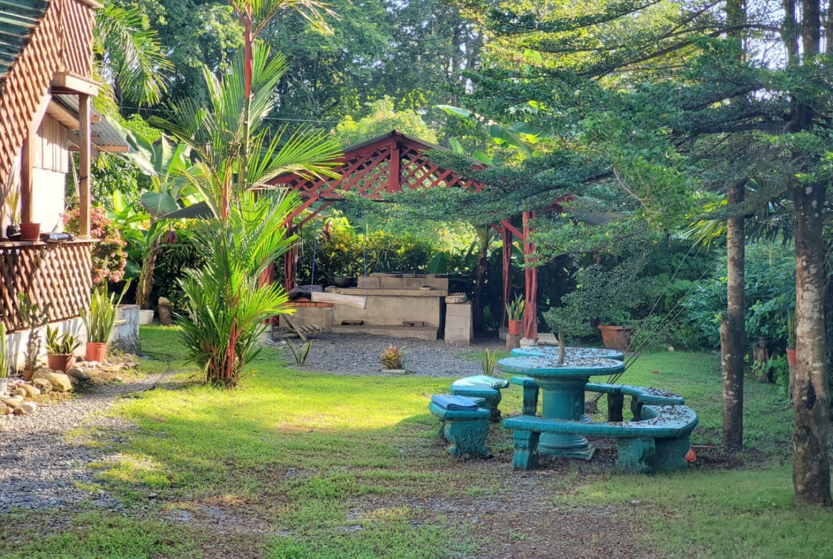 pavones-costa-rica-beach-home-for-sale-near-legendary-surf