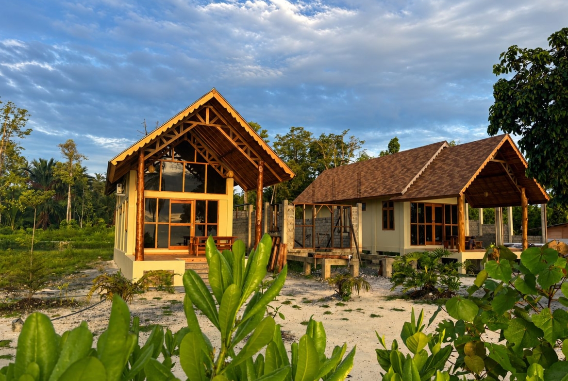 sunrise-point-villa-resort-mentawai-for-sale-