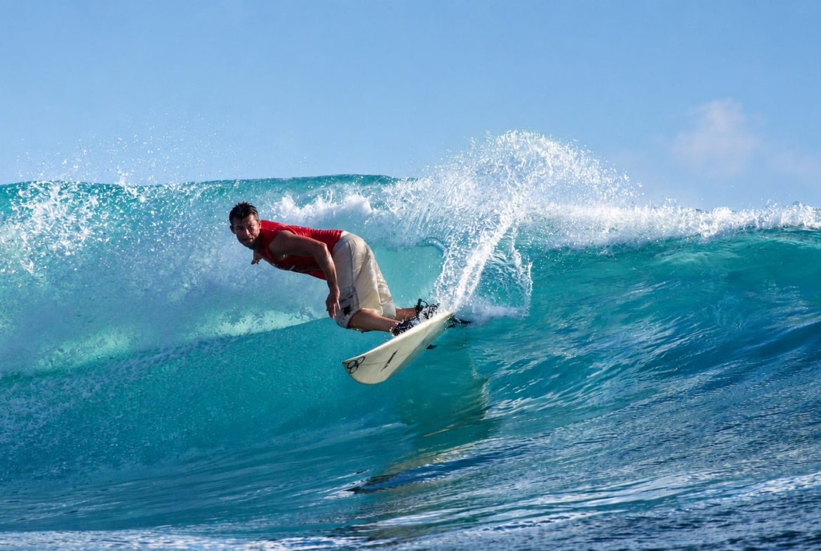 tropical-heaven-private-mentawai-islands-oceanfront-residence-boat-surfing