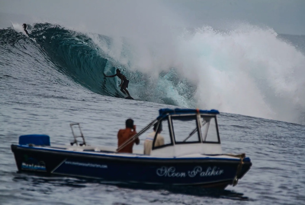 ombak-kabau-mentawai-surf-charter-investment-1