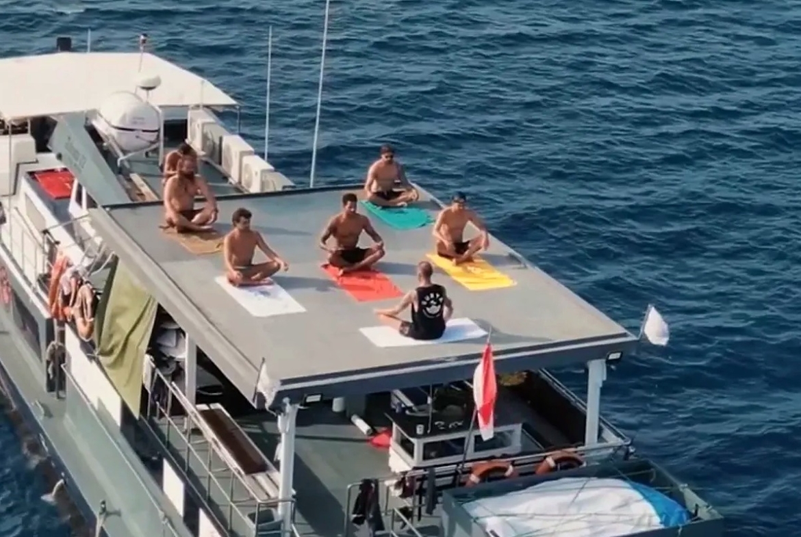 ombak-kabau-mentawai-surf-charter-investment
