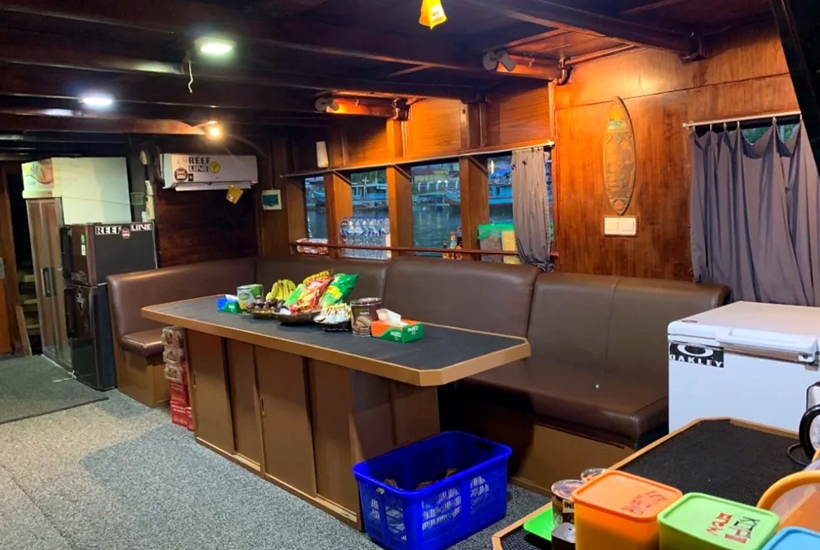 ombak-kabau-mentawai-surf-charter-investment