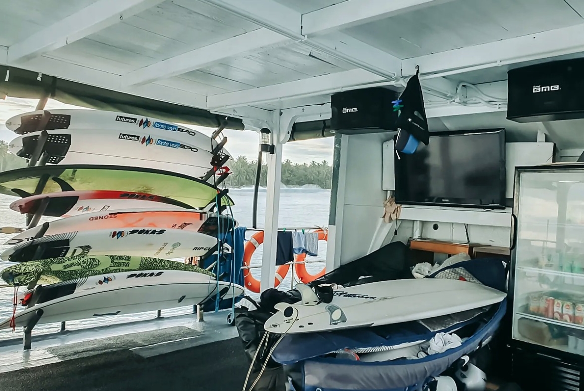 ombak-kabau-mentawai-surf-charter-investment-1