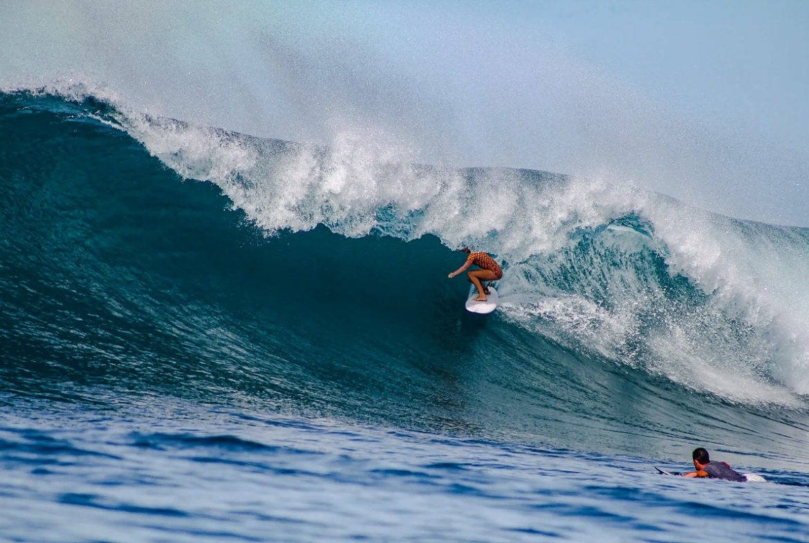 ombak-kabau-mentawai-surf-charter-investment-1